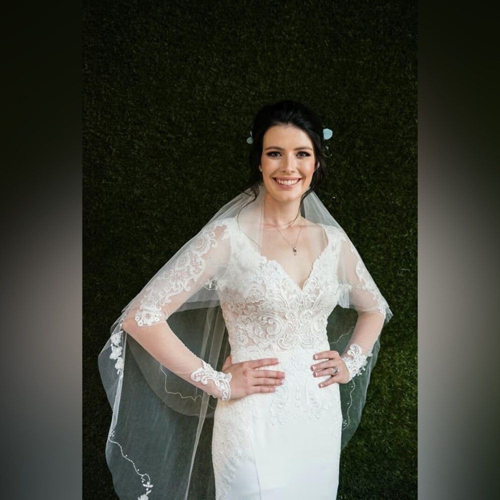Essense of Australia Style D2125 Wedding Dress